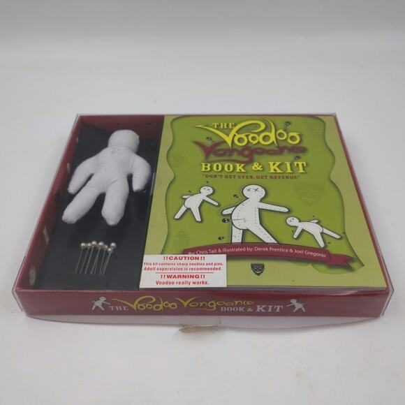 The Voodoo Vengeance Book and Kit Don't Get Even Get Revenge New in Open Box - Picture 3 of 3